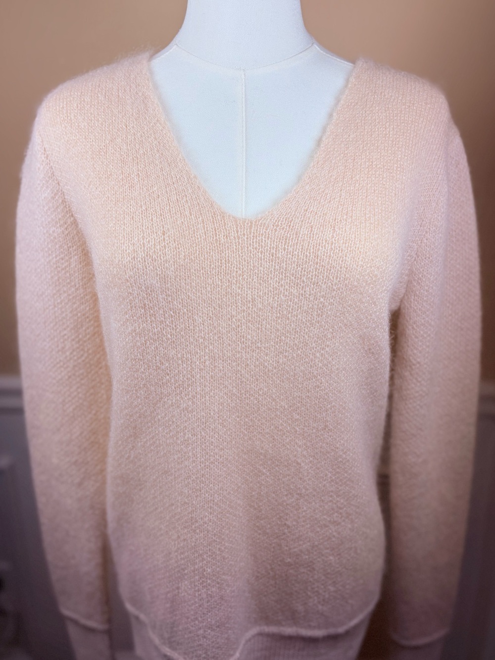 🌸 Magaschoni XS Blush Pink Mohair Wool Blend V-Neck Sweater